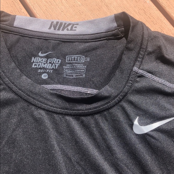 Nike Pro Combat Fitted Dri-Fit Tank - Picture 2 of 3